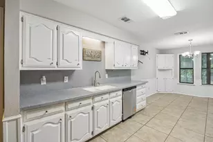 2507 Lake Ridge Rd, Glenn Heights, TX 75154 - Photo 7
