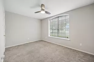 2507 Lake Ridge Rd, Glenn Heights, TX 75154 - Photo 15