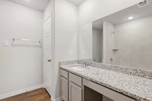 3163 Manchester Dr, Cleburne, TX 76031 - Photo 15