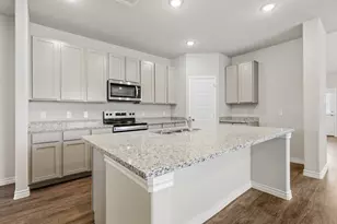 3163 Manchester Dr, Cleburne, TX 76031 - Photo 5