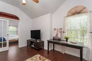 4924 Marsh Harrier Ave, Grand Prairie, TX 75052 - Photo 33