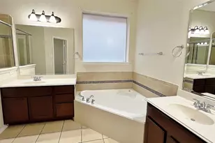 10213 Crawford Farms Dr, Fort Worth, TX 76244 - Photo 17