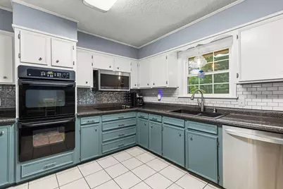 420 Brookwood Drive, Woodway, TX 76712 - Photo 29
