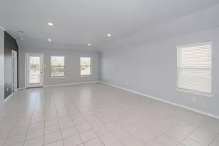 811 Emerald Dr, Princeton, TX 75407 - Photo 9