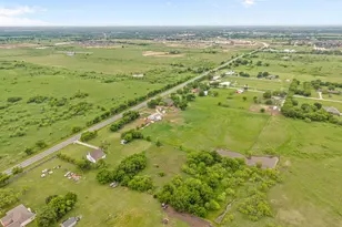 2038 Fm 455 W, Sanger, TX 76266 - Photo 35