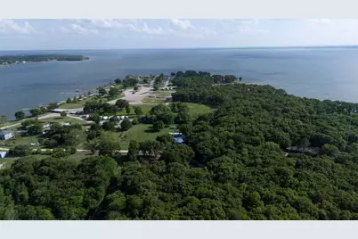 250 Skyview, Point, TX 75472 - Photo 3