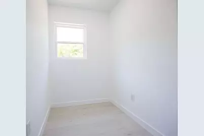 250 Skyview, Point, TX 75472 - Photo 13