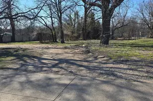 2115 S Denley Dr, Dallas, TX 75216 - Photo 1