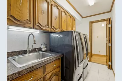 9502 Moss Haven Drive, Dallas, TX 75231 - Photo 29