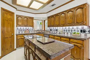 9502 Moss Haven Dr, Dallas, TX 75231 - Photo 13
