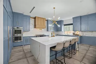 511 S Bluegrove Rd, Lancaster, TX 75146 - Photo 11