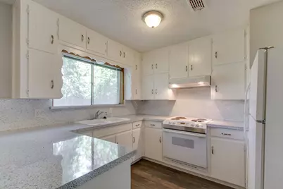 6024 Blueridge Drive, Watauga, TX 76148 - Photo 15