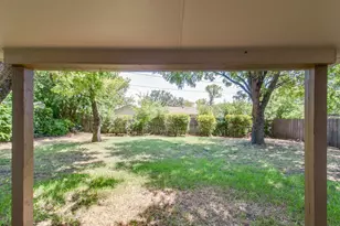 6024 Blueridge Dr, Watauga, TX 76148 - Photo 25