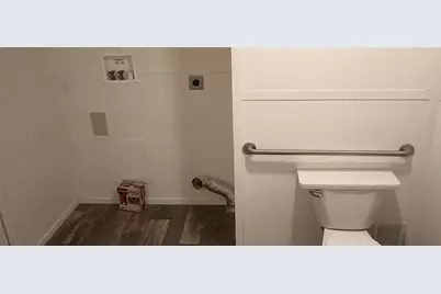 6102 S Lakeside Hills Court, Granbury, TX 76048 - Photo 25