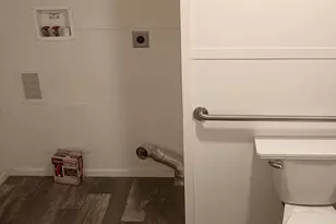 6102 S Lakeside Hills Ct, Granbury, TX 76048 - Photo 25