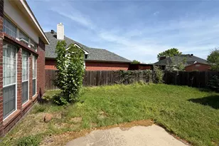 4412 Forsyth Ln, Grand Prairie, TX 75052 - Photo 35