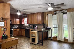 400 S 8th Ave, Teague, TX 75860 - Photo 5