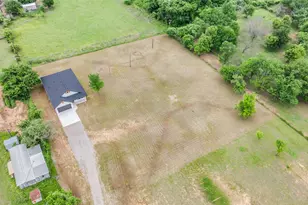 1621 Co Rd 4764, Boyd, TX 76023 - Photo 35