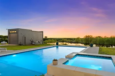 356 Bold Springs Court, West, TX 76691 - Photo 7