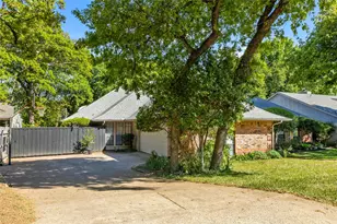 3201 Bridlegate Dr, Arlington, TX 76016 - Photo 3