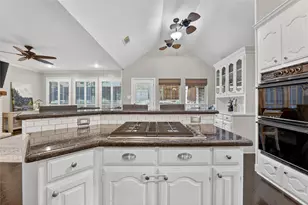 1917 Winding Creek Blvd, Flower Mound, TX 75022 - Photo 15
