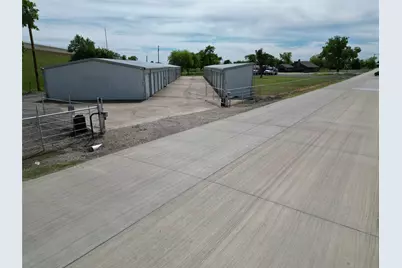 208 Moore Lane, Lavon, TX 75166 - Photo 13