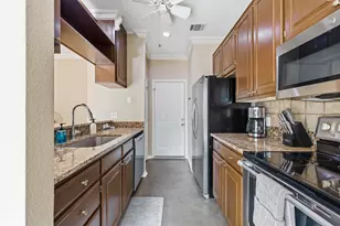 3624 Douglas Ave, Dallas, TX 75219 - Photo 13
