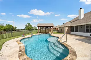 528 Hubbard Cir, Nevada, TX 75173 - Photo 25