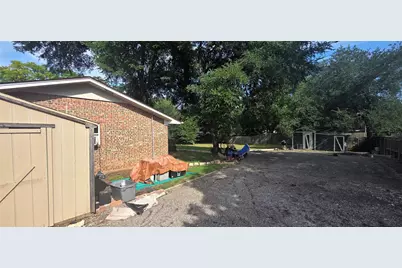 1065 Abbie Lane, Glen Rose, TX 76043 - Photo 19