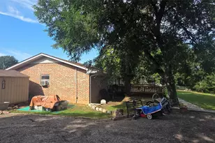 1065 Abbie Ln, Glen Rose, TX 76043 - Photo 29