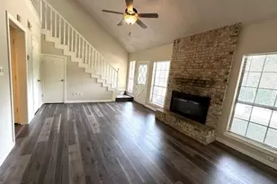 4119 Spring Meadow Ln, Flower Mound, TX 75028 - Photo 3