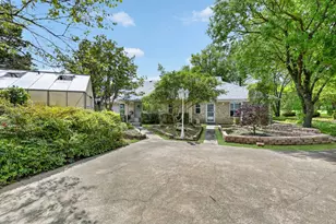 320 Cedar Hill Cir, Lowry Crossing, TX 75407 - Photo 5