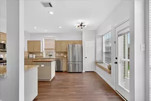 933 Highgate Dr, Lewisville, TX 75067 - Photo 13