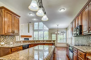 5517 Hidden Creek Ln, Frisco, TX 75036 - Photo 11