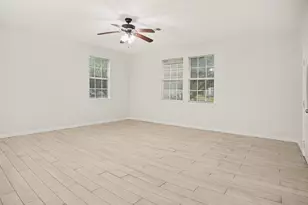 2446 Catherine St, Dallas, TX 75211 - Photo 11