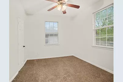 2446 Catherine Street, Dallas, TX 75211 - Photo 19