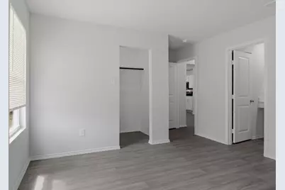 816 Bluffview Drive, Cleburne, TX 76031 - Photo 7