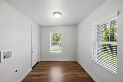 5525 Goodman Avenue, Fort Worth, TX 76107 - Photo 15