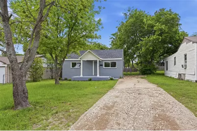 5525 Goodman Avenue, Fort Worth, TX 76107 - Photo 1