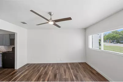 5525 Goodman Avenue, Fort Worth, TX 76107 - Photo 7