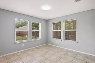 601 Amy Way, Euless, TX 76039 - Photo 9