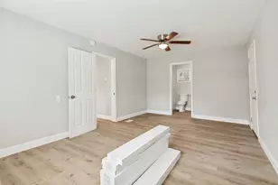 422 Stone St, Mineola, TX 75773 - Photo 17