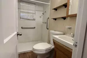 217 14th St, Grand Prairie, TX 75050 - Photo 11