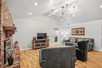 3832 Westminster Drive, Carrollton, TX 75007 - Photo 9