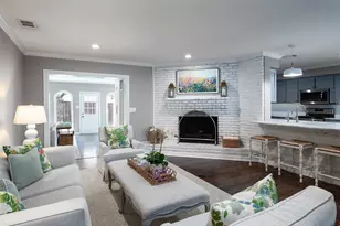 3352 Princess Ln, Dallas, TX 75229 - Photo 9