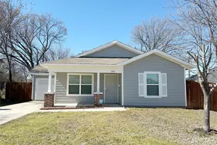 1310 Stewart St, Fort Worth, TX 76104 - Photo 1