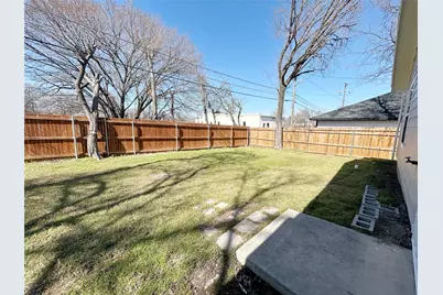 1310 Stewart Street, Fort Worth, TX 76104 - Photo 13