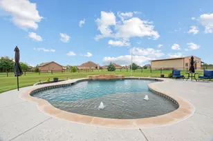 112 Eagle Moor Ln, Weatherford, TX 76087 - Photo 33