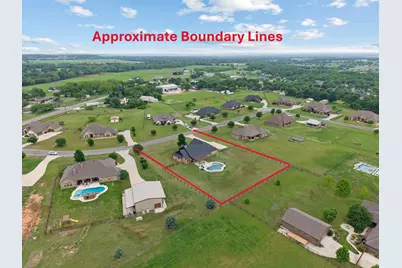 112 Eagle Moor Lane, Weatherford, TX 76087 - Photo 1