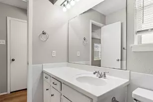 1024 Edgewood Trail, Benbrook, TX 76126 - Photo 23